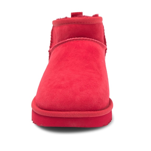 UGG Ultra Mini Classic Boot - Picture 5 of 10